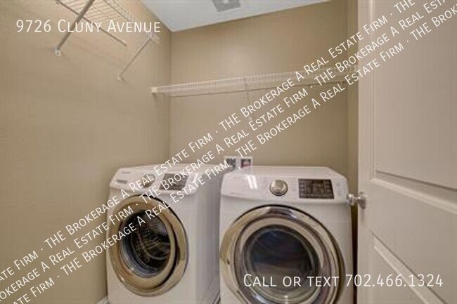 Building Photo - 9726 Cluny Ave