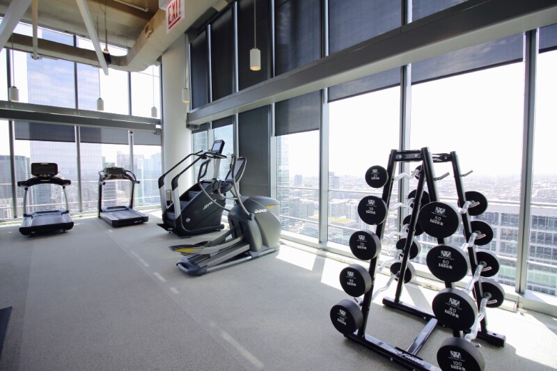 Building Photo - 356 W Wolf Point Plaza