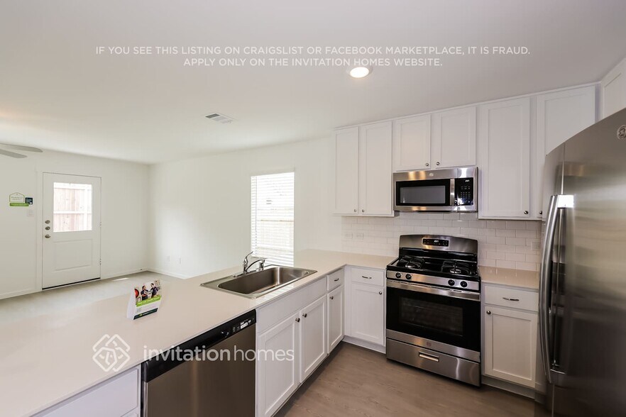 Building Photo - 2832 Tennessee Walker Wy