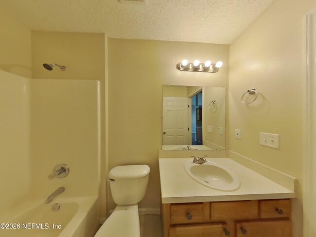 Building Photo - 4196 Jillian Dr