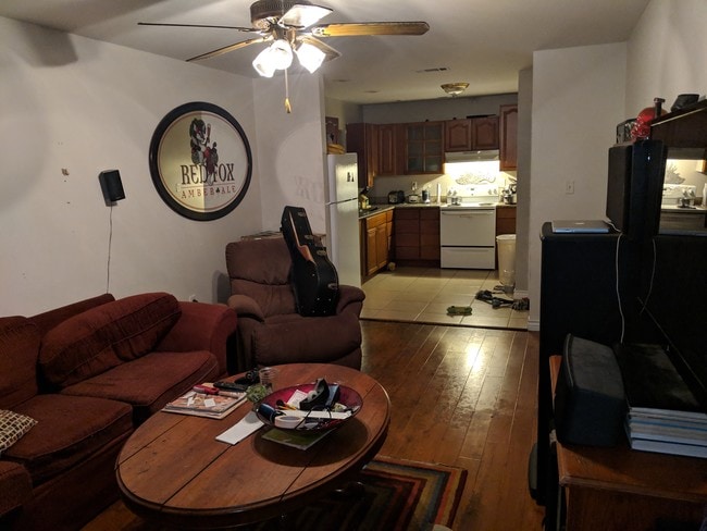 Building Photo - 2331 D'Abadie St