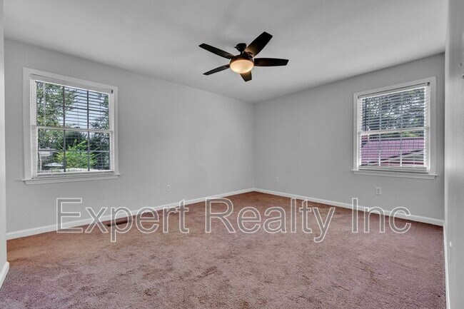 Building Photo - 1064 Caribbean Cir