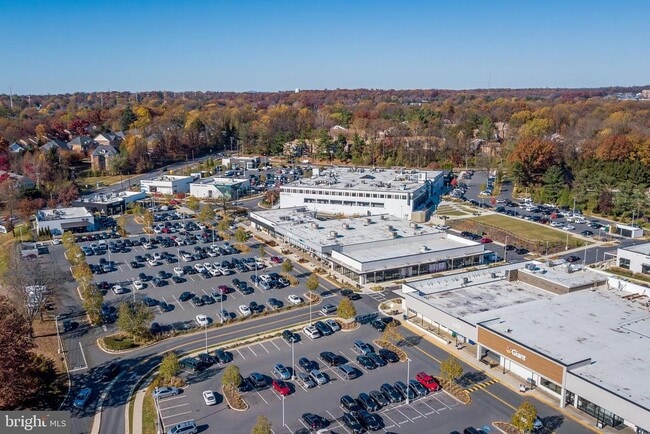 Building Photo - 11382 Emerald Park Rd