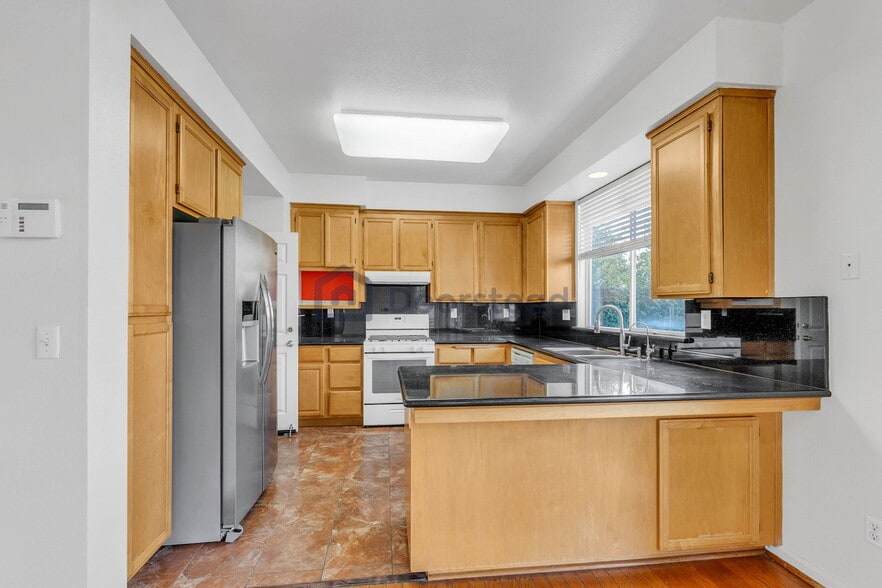 Building Photo - 2955 Vineyard Park Dr