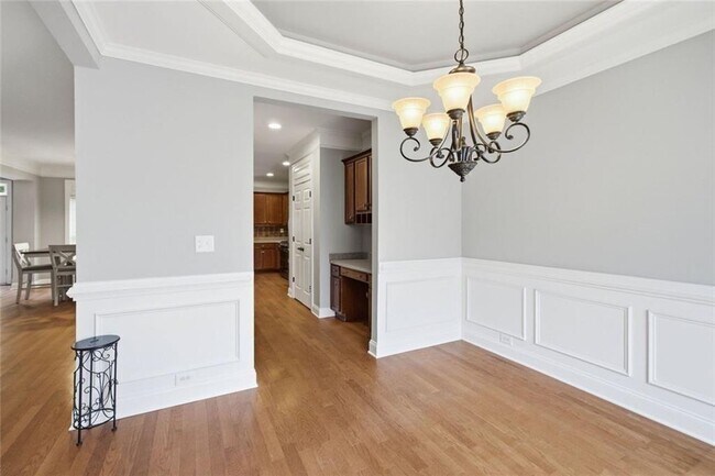 Building Photo - 518 S Fortune Way