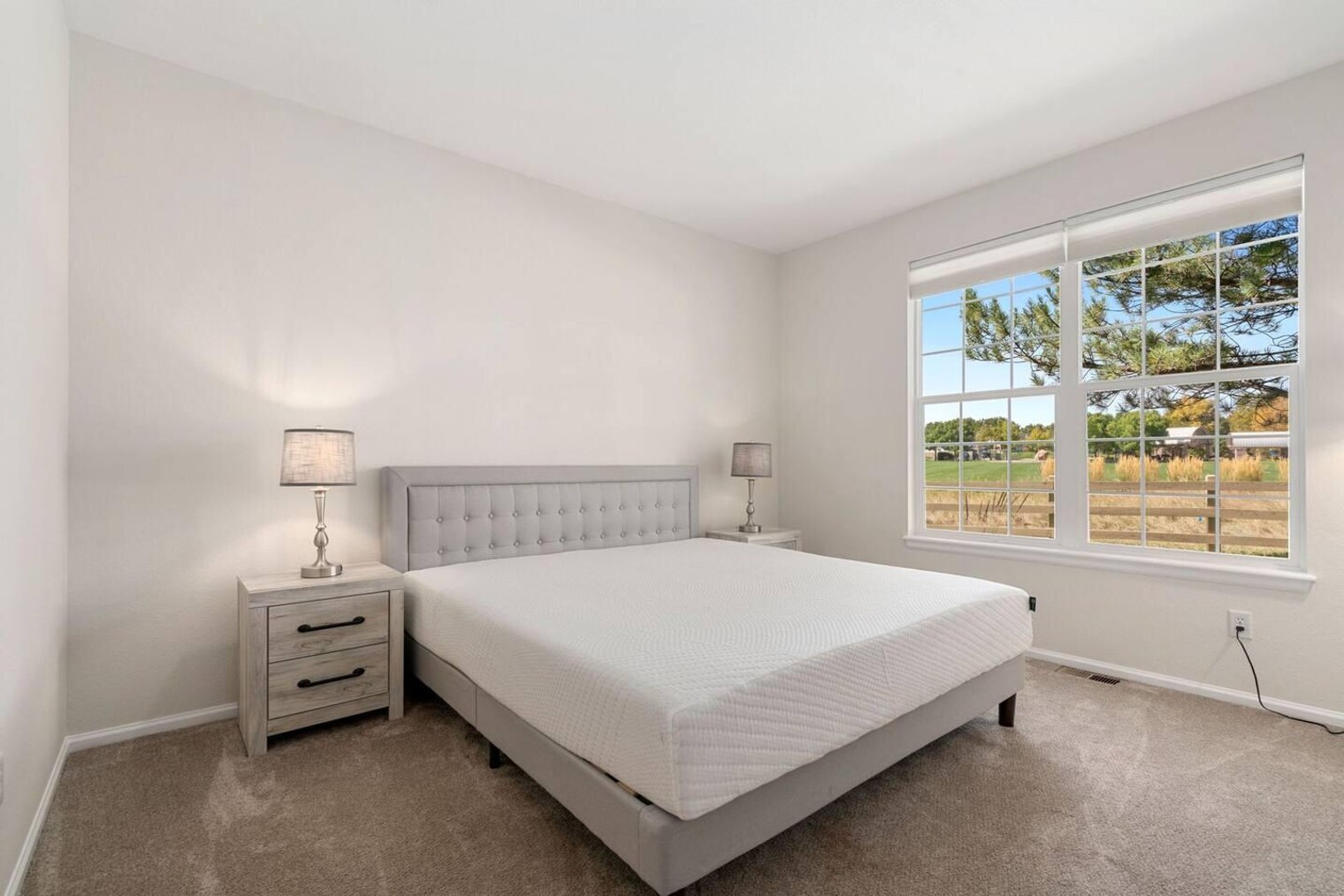 Building Photo - 2667 Whitetail Cir