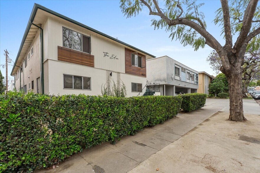 Building Photo - 1021 N Edinburgh Ave