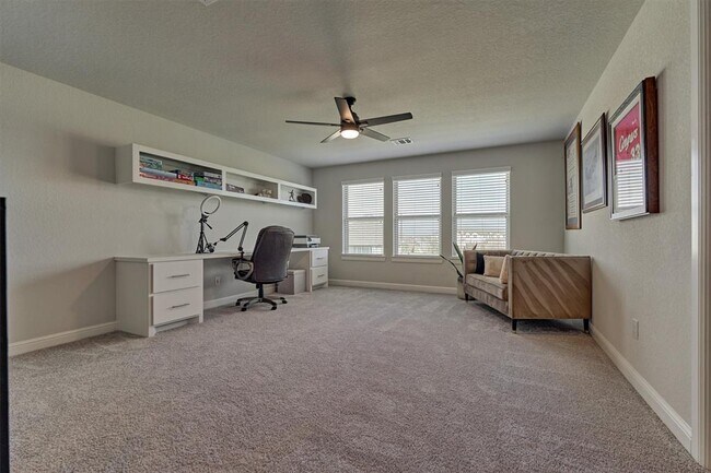 Building Photo - 15846 Weston Ridge Dr