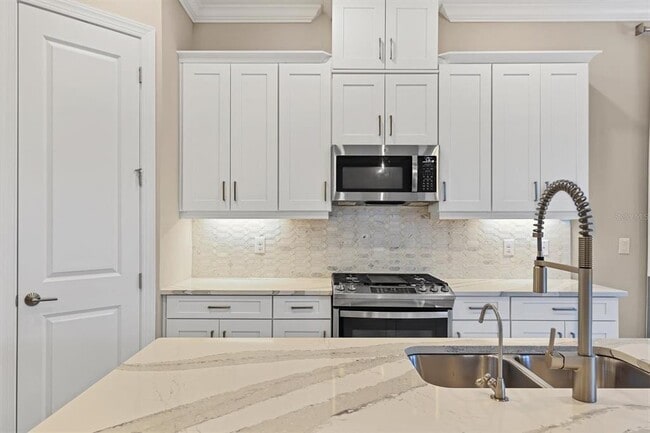 Building Photo - 16109 Umbria Pl