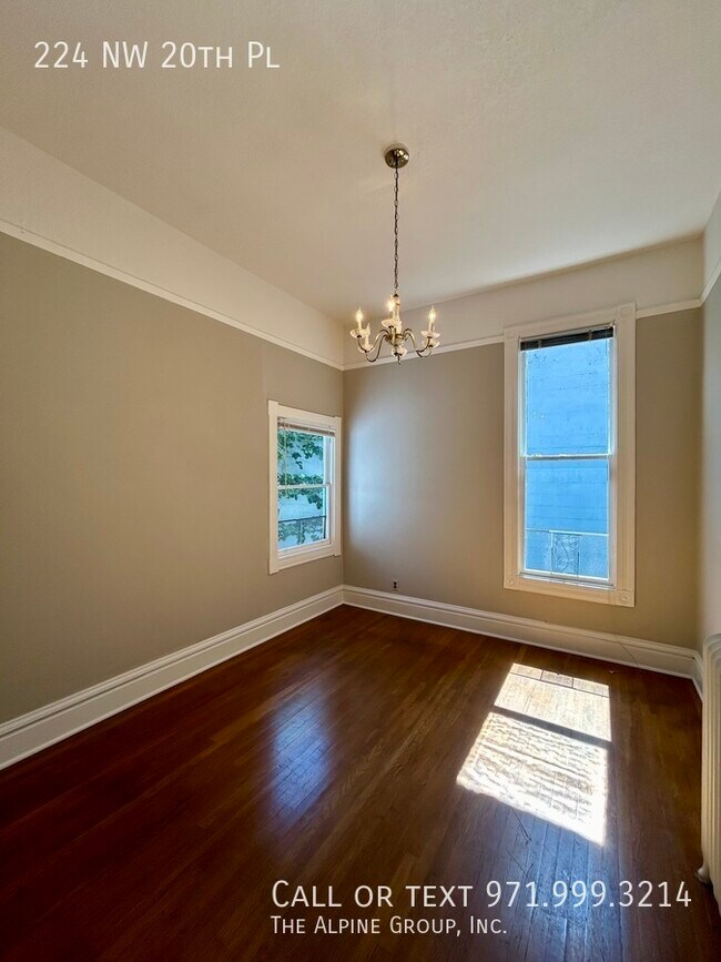 Building Photo - 224 NW 20th Pl