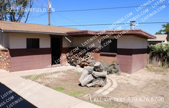 Building Photo - 3211 Fairfield Ln