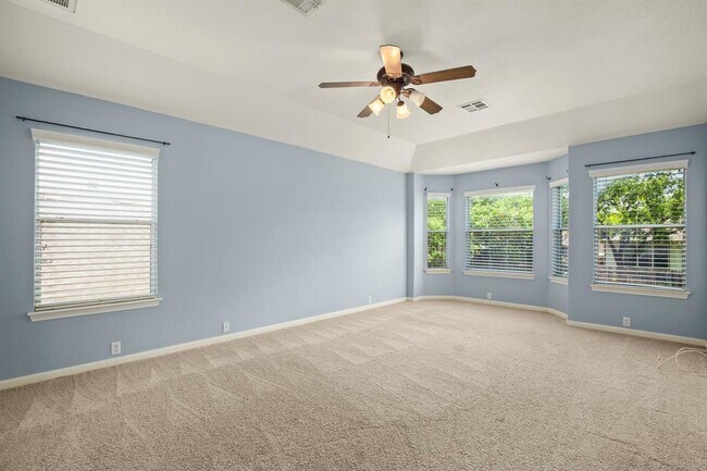 Building Photo - 717 Adler Falls Ln
