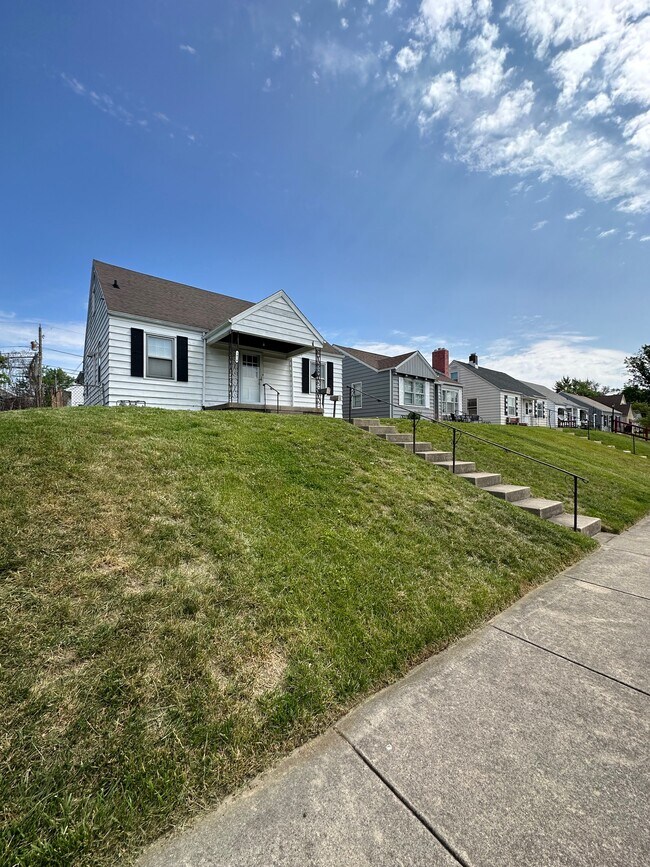 Primary Photo - 1414 Franklin St