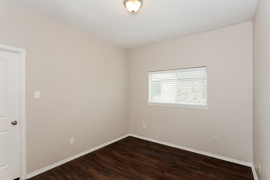 Building Photo - 412 San Lucas Dr