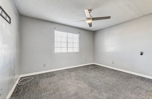 Building Photo - Two Bedroom Condo