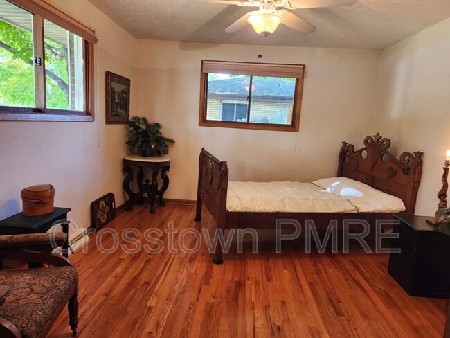 Building Photo - 1723 Del Norte Ave