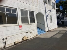 Building Photo - 224 24th St