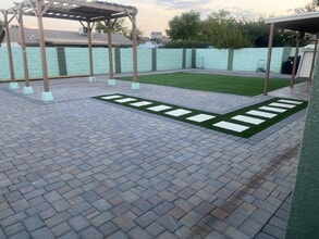 Building Photo - Desert Valley Estates Charm