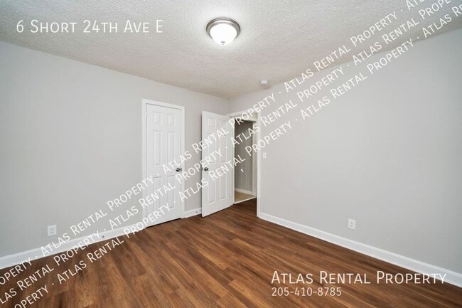 Building Photo - 6 E Short 24th Ave