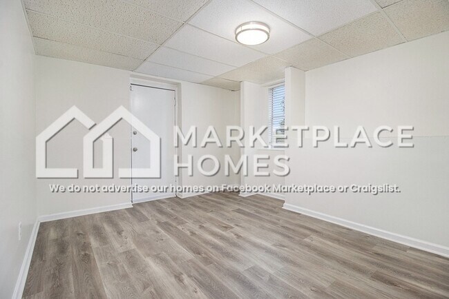 Building Photo - 3782 Paddington Trail