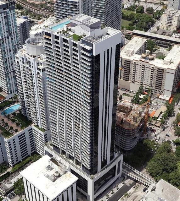 Building Photo - 1010 Brickell Ave