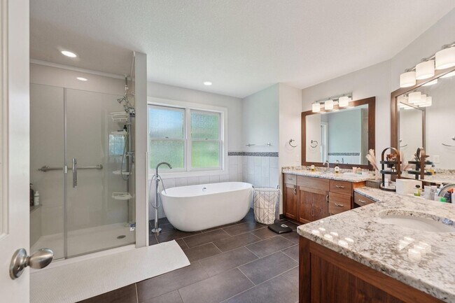 Building Photo - 14773 Langdon Pl