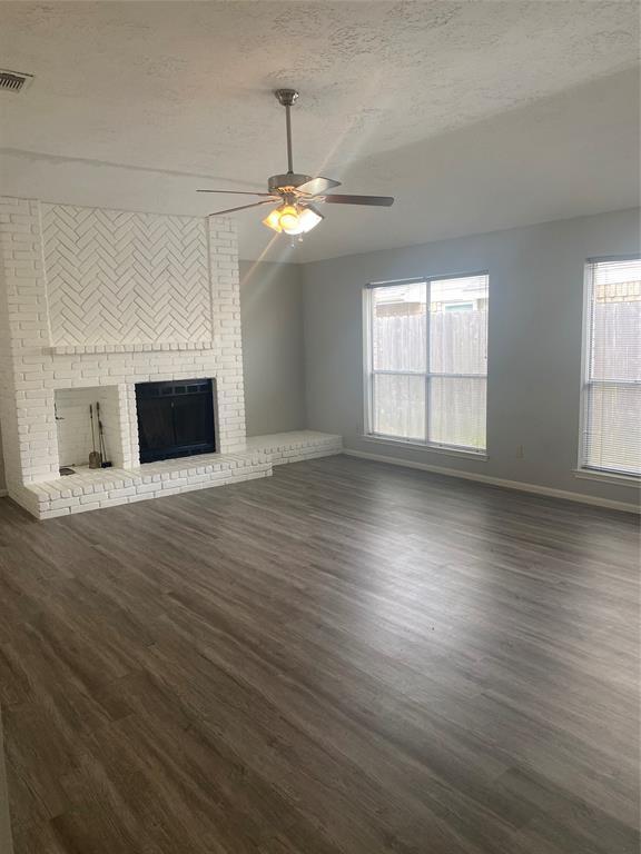 Building Photo - 7010 Harpers Dr