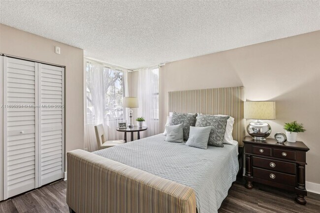 Building Photo - 4303 W Atlantic Blvd