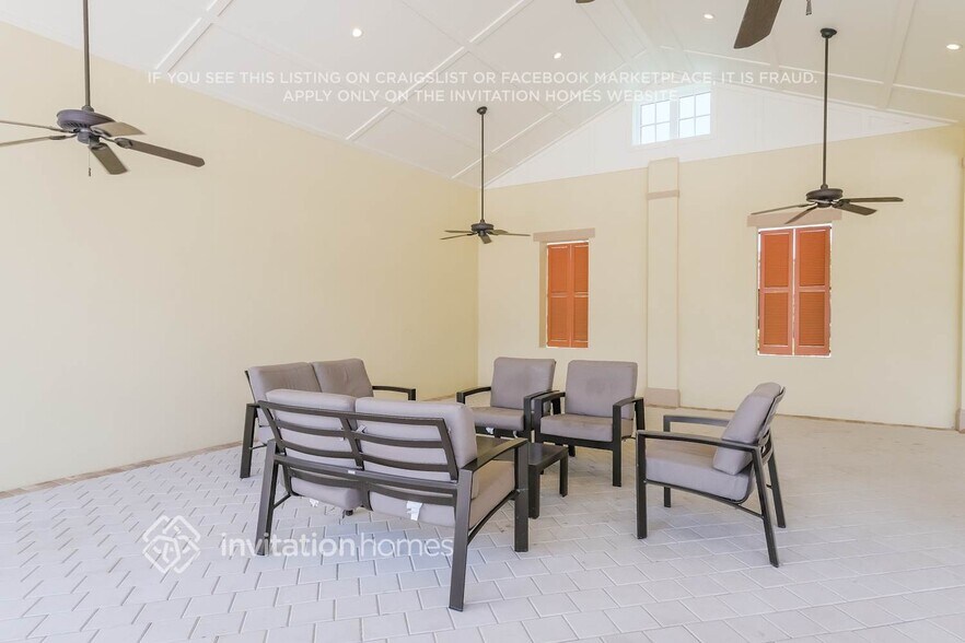 Building Photo - 8275 Birch Hvn Ln