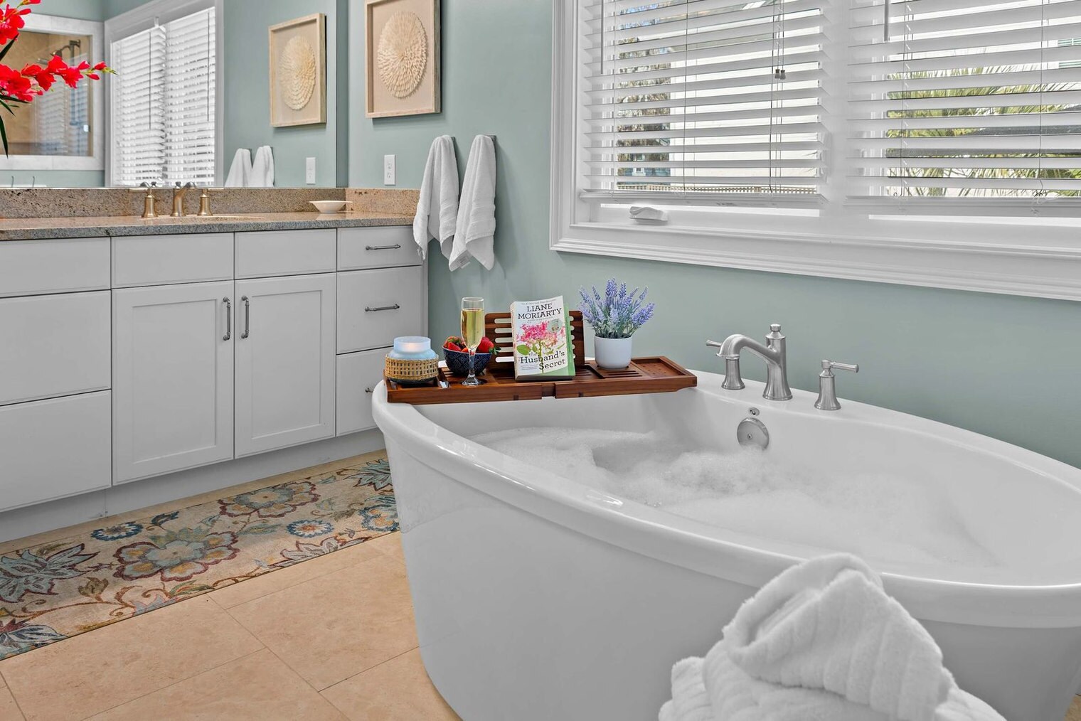 Building Photo - 30 Firethorn Ln