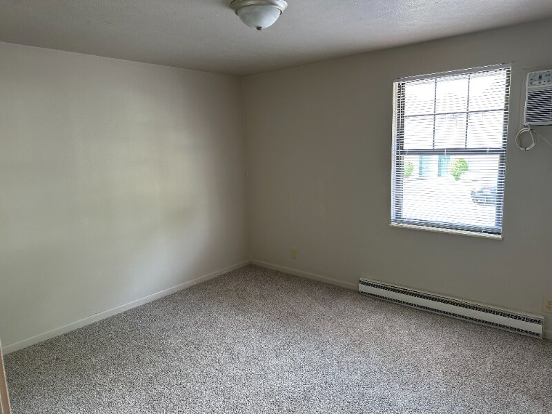 Building Photo - 612 N Highland Ave