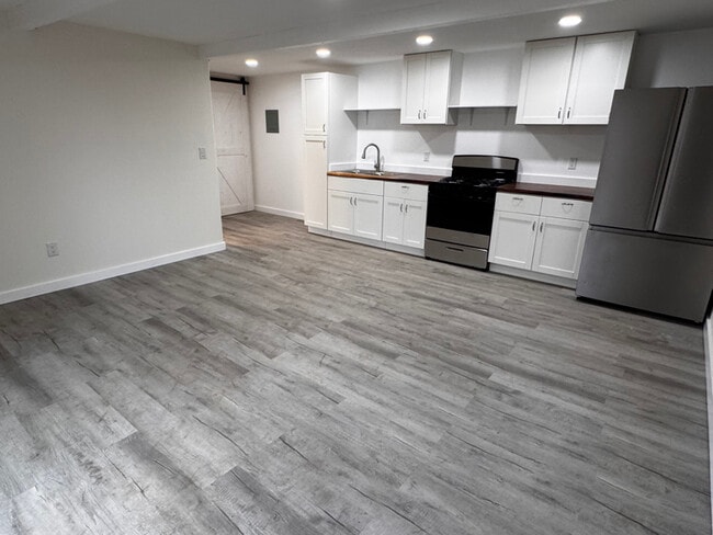 Building Photo - 82-1132-1132 Greenwell Mountain Rd