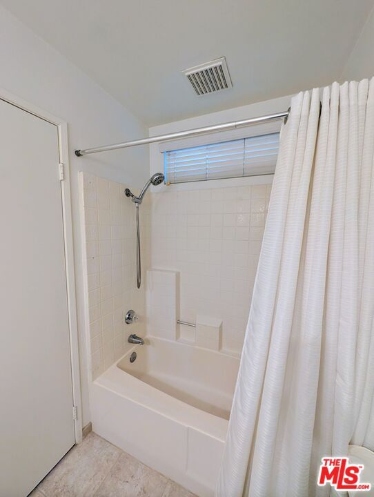 Building Photo - 430 Via Colinas