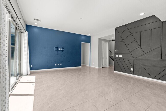 Building Photo - Skye Canyon Pool Home with First-Floor Primary Suite
