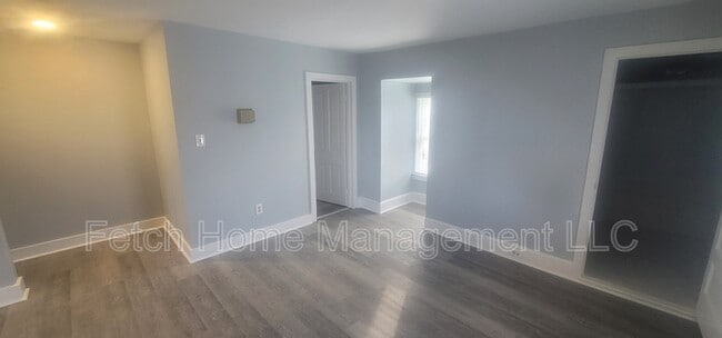 Building Photo - 3 N Main St