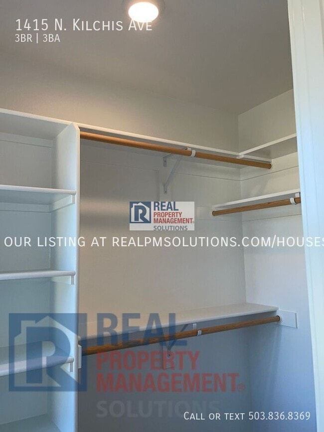 Building Photo - 1415 N Kilchis Ave