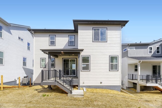Building Photo - 10940 Stanza Ln