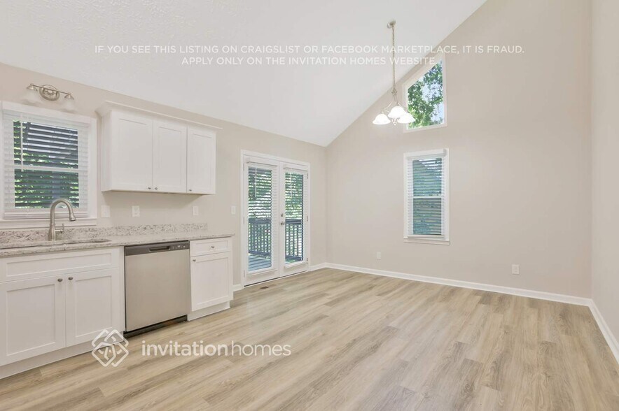 Building Photo - 4036 Macedin Ct