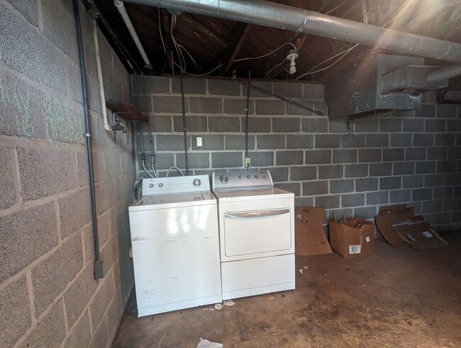 Building Photo - Garage Studio Apartment in Texarkana, Arka...