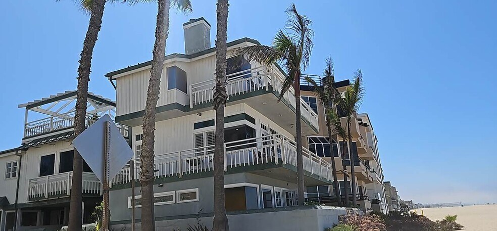 Primary Photo - 3501 Ocean Front Walk