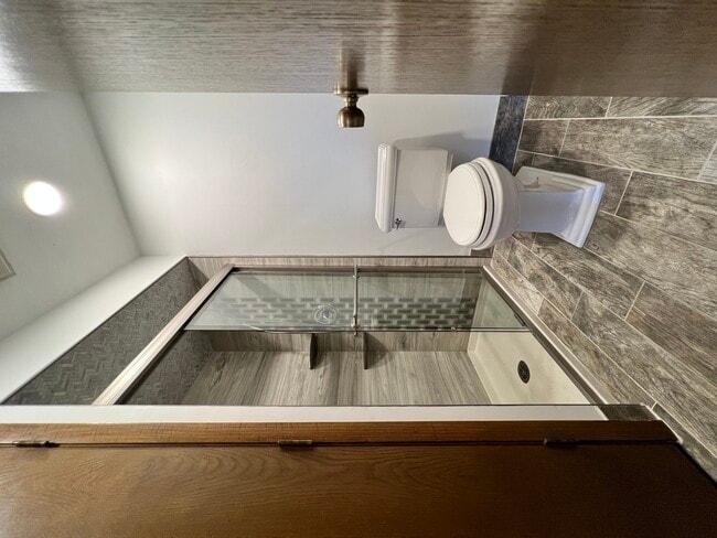 Building Photo - 15514 Orlan Brook Dr