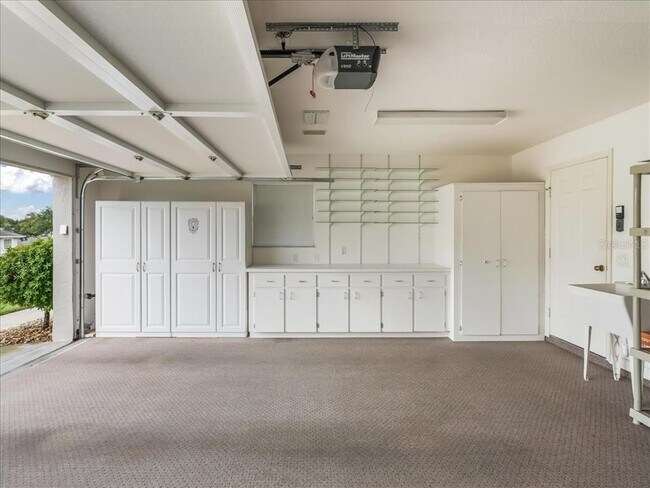 Building Photo - 11025 SE 174th Loop