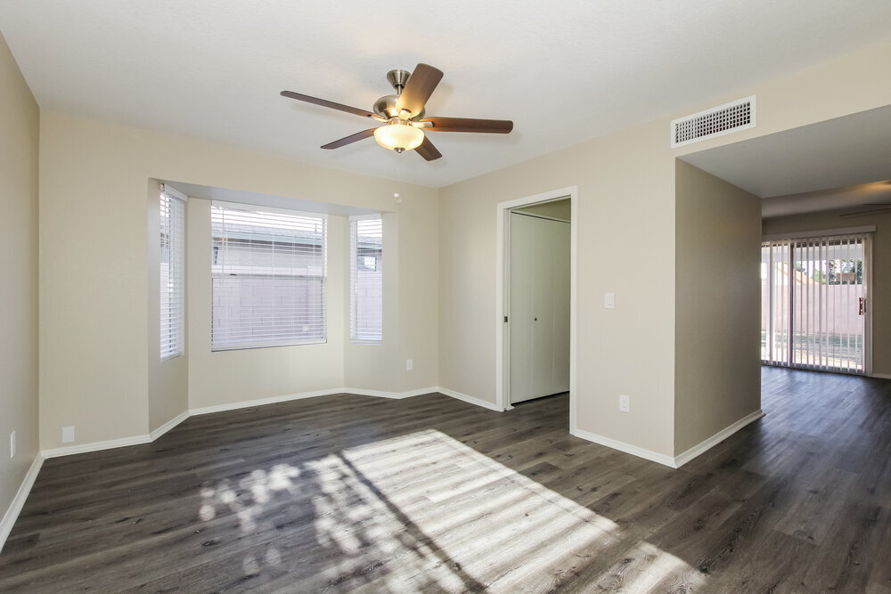 Building Photo - 909 E Marco Polo Rd