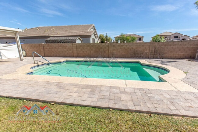 Building Photo - 14099 W Riviera Dr