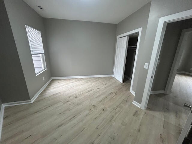 Building Photo - 576 E Fall Creek Pkwy N Dr