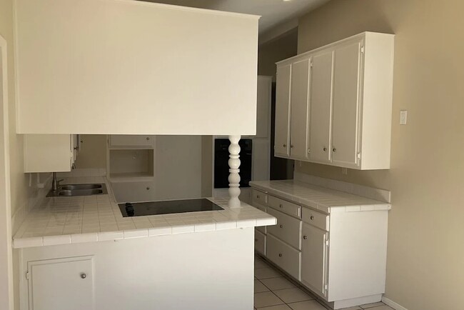 Building Photo - 1136 Erica St