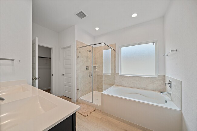 Building Photo - 3815 Pierce Pl Ln