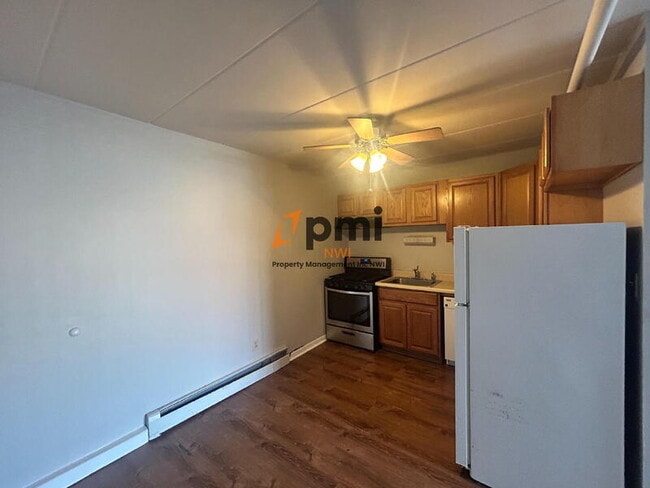 Building Photo - 111 Harrington Ave