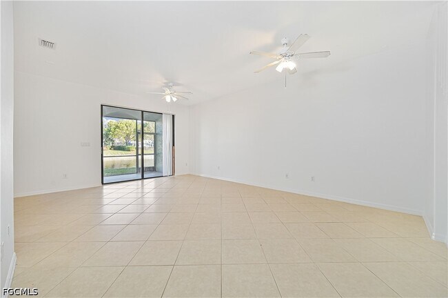 Building Photo - 14760 Pinnacle Pl