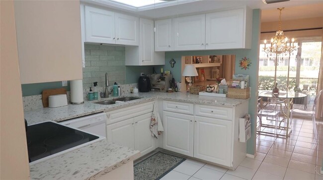 Building Photo - 5223 Villa Majorca Ct